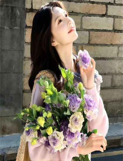 探索《吞噬暗夜》的奥秘：隐藏细节与深层意义，热门